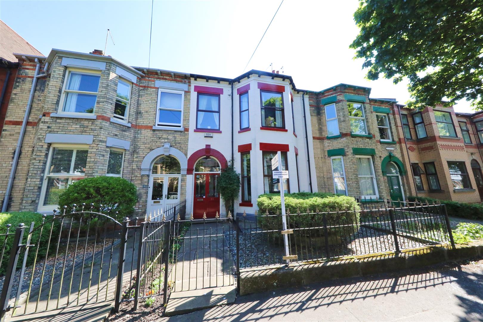 Property & Houses for Sale & Let in Hull Symonds & Greenham